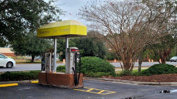 D' Shampoo air vacuum Shell Myrtle Beach Friday December 9th 2022