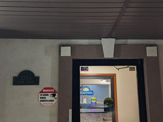 Days Inn by Wyndham Mounds View Twin Cities North