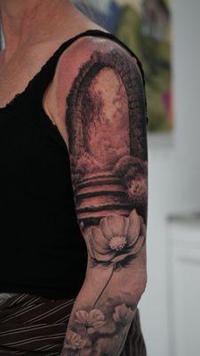 Sovereign Gallery & Tattoo Studio