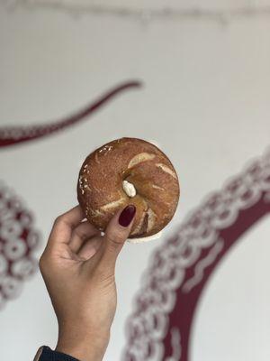 Cinnamon Sugar Bagel w Pumpkin Cream Cheese