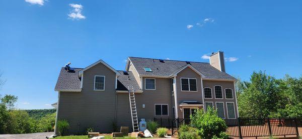 Gonzales Roofing & Gutters