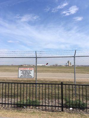 MSP Aircraft Viewing Area