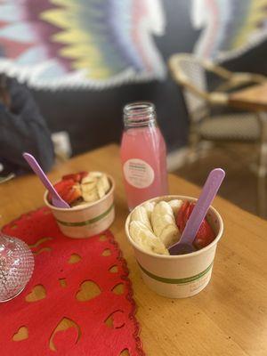 Yummy Classic with blue majik and gorilla with chia pudding and almond butter - washing it down with the dragonade juice