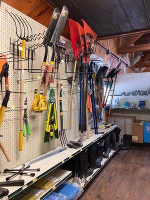 Carmine Feed & Fertilizer