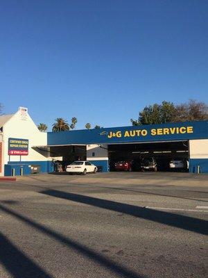 J & G Auto Service & Muffler