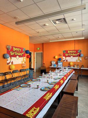 Birthday party room