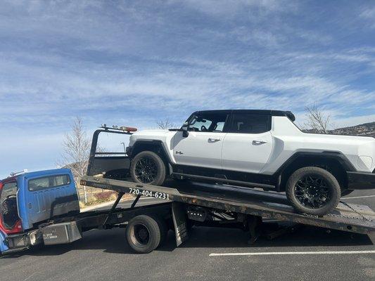 8 Ten Towing and Lockout