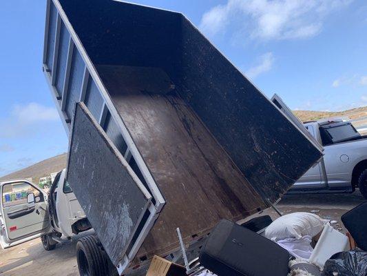 Hauling Clean-Up & Deliveries