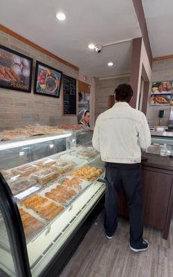 Sam's Armenian Bakery