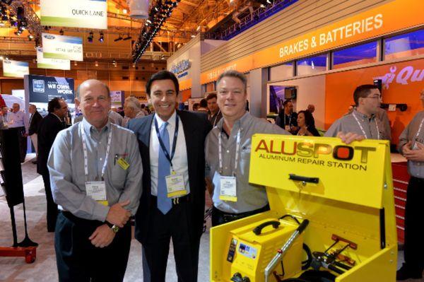 Aluminum repair station is Ford approved. Paul Holt, Mark Fields and Erik Spitznagel