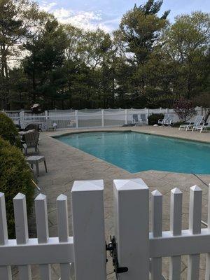 Shoreline Fence Company