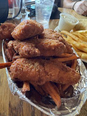 Chicken tender basket