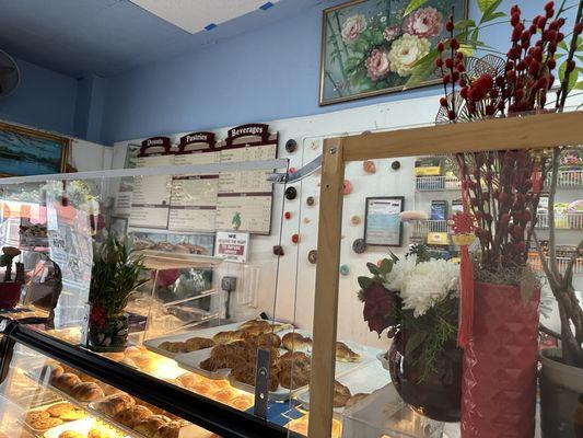 Grand Mission Donuts & Bakery