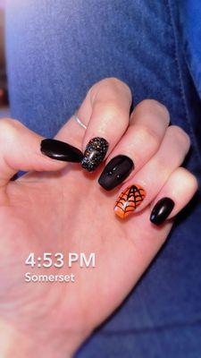 Halloween Nail Design, with spider web and glitter