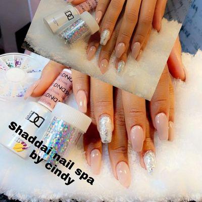 Acrylic nails