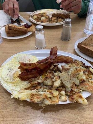 Klemm’s Candlelight Cafe