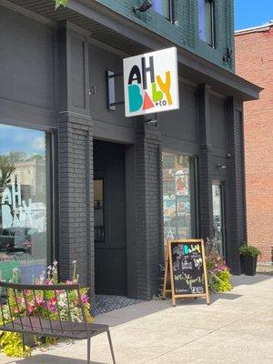 Exterior AH Baby + co