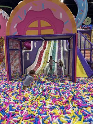 Slide into sprinkles!