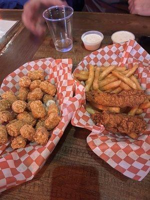 Honky Tonk Bar and Grill