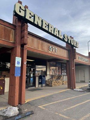 Tusayan General Store