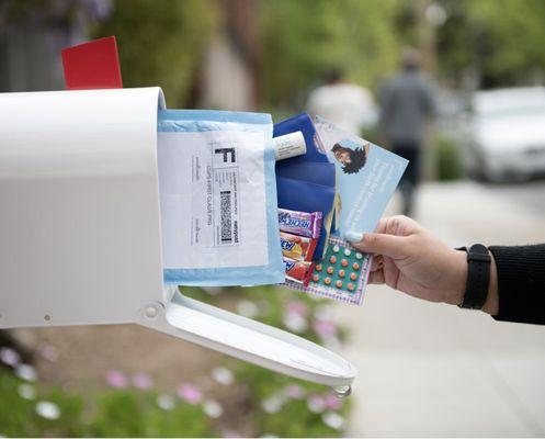 FREE delivery + automatic refills + FREE goodies in every mailer! :)