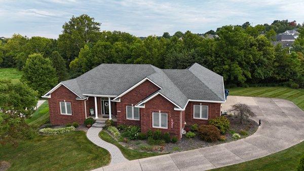 Elmes Roofing and Renovations