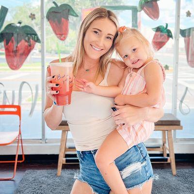 We are all about the good vibes!