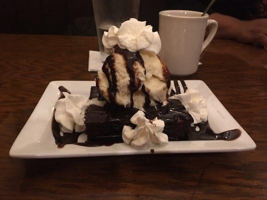 5th anniversary dessert.