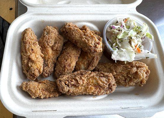 Fried chicken wings