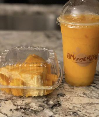 Mango crepe cake, mango juice