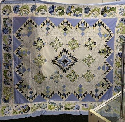 Quilt & Sew