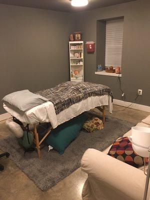Welcoming, cozy treatment room!