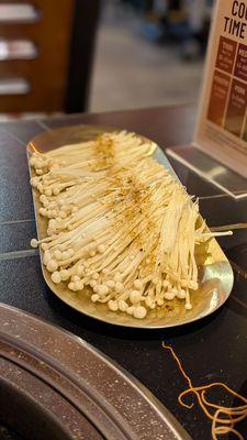 Enoki mushrooms, get in my belly