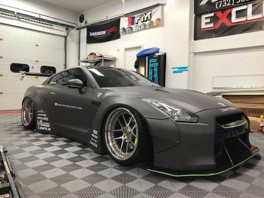 Modena Customs Wheels & Tires