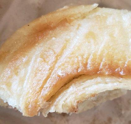 Beautiful golden exterior of the Cinnamon roll!