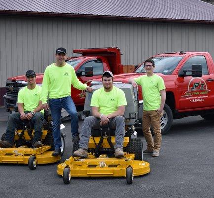 JP's Cutting Edge crew