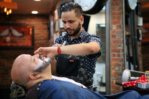 Allen St Cut & Shave