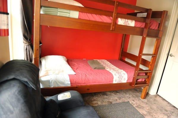 Camelot Inn at Honeyville