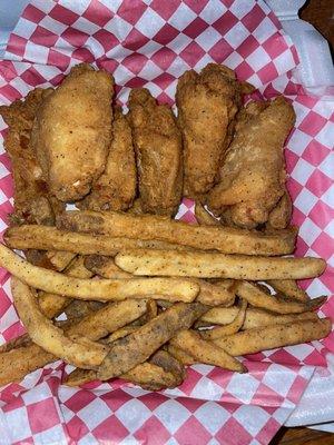 Solid breaded wings and great fries