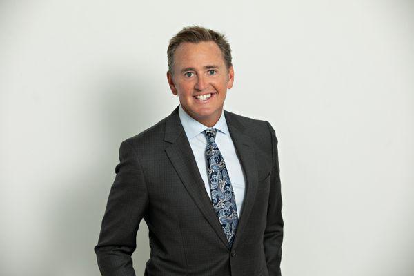 Attorney Thomas J Lyons Jr