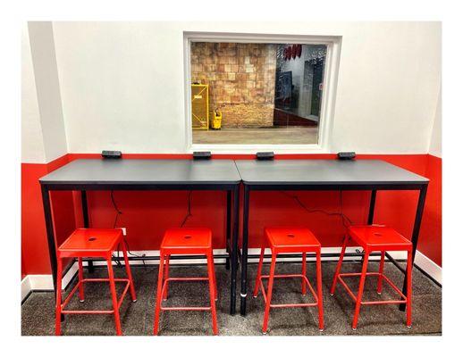 Desk & Charging Phones Station @ Costumers Waiting Room . Drive Sally. Rideshare Car Rental . 1270 S Kostner Ave, Chicago, IL 60623.