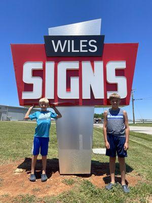 Wiles Sign Pros