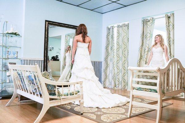 Lovie's Recycled Weddings