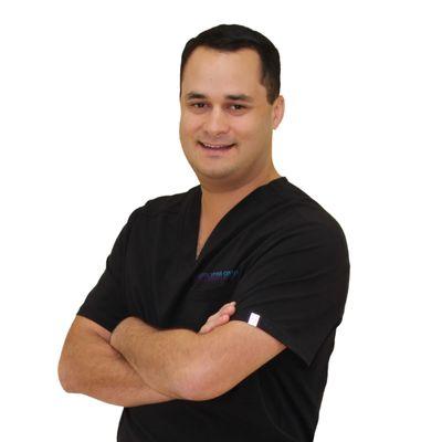 Dr. Anthony Giuffrida, board-certified pain management physician in Fort Lauderdale, Florida at Cantor Spine. Center.