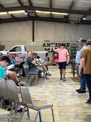 Tamp at the Auction.