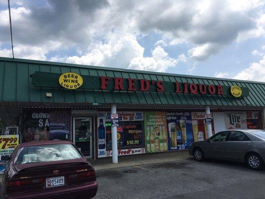 Fred's Liquors