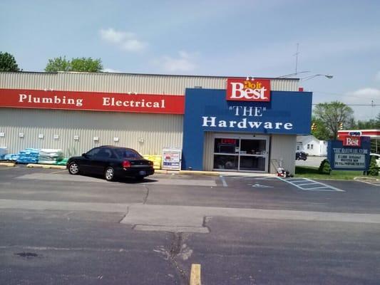 Hardware Place on Main Street corner of Carr Street. Great place.