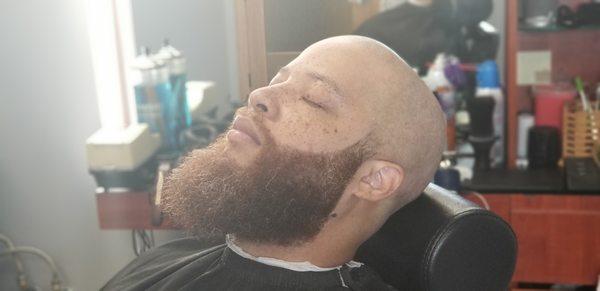 Al Hakeem's Tonsorial