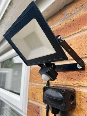 Millisecond Electrician Service