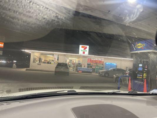 7-Eleven